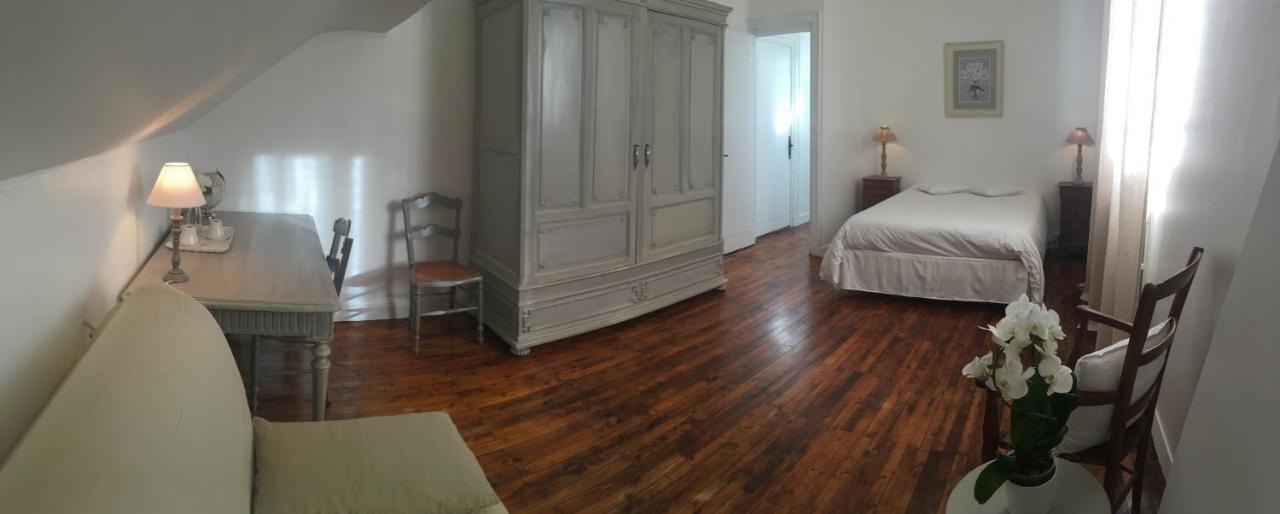 Les Terrasses D'Angouleme Bed & Breakfast Exterior photo