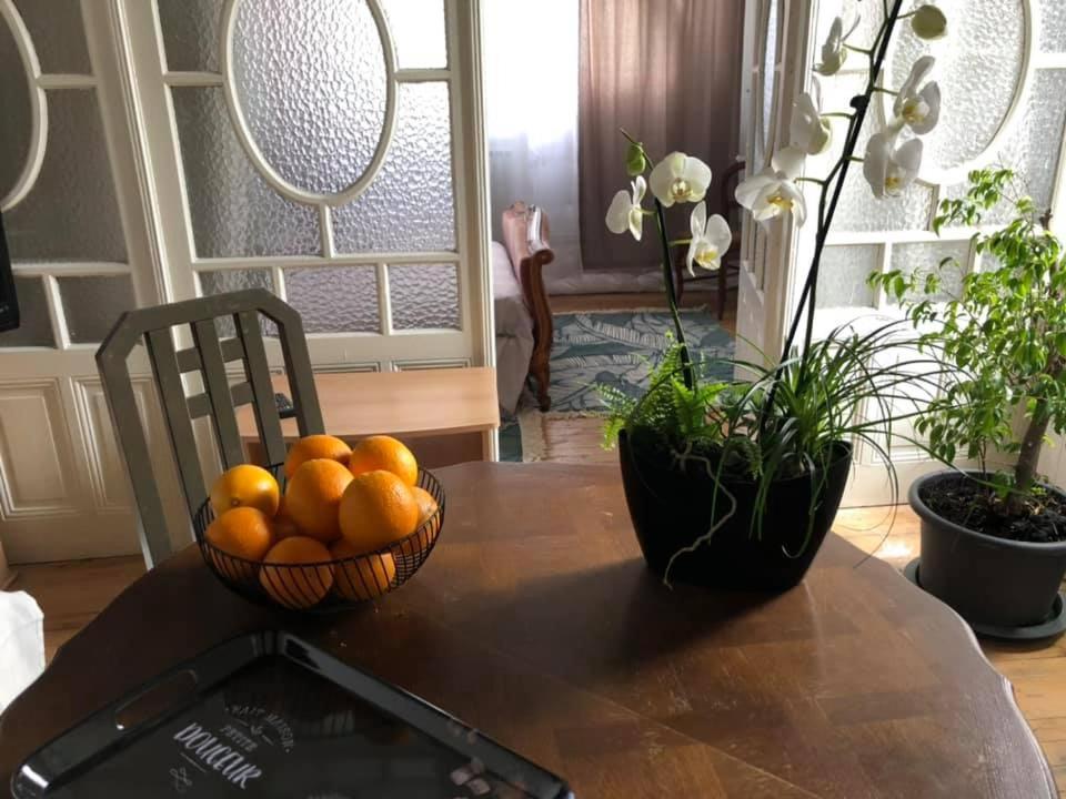 Les Terrasses D'Angouleme Bed & Breakfast Exterior photo