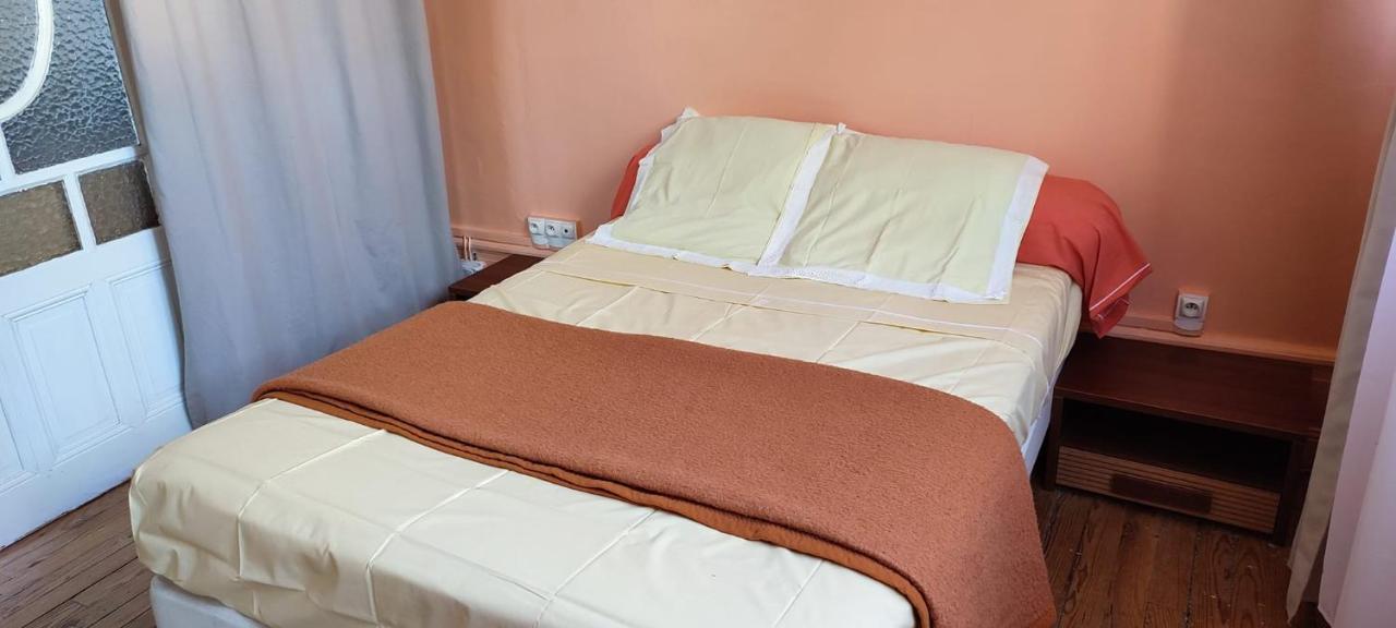 Les Terrasses D'Angouleme Bed & Breakfast Exterior photo